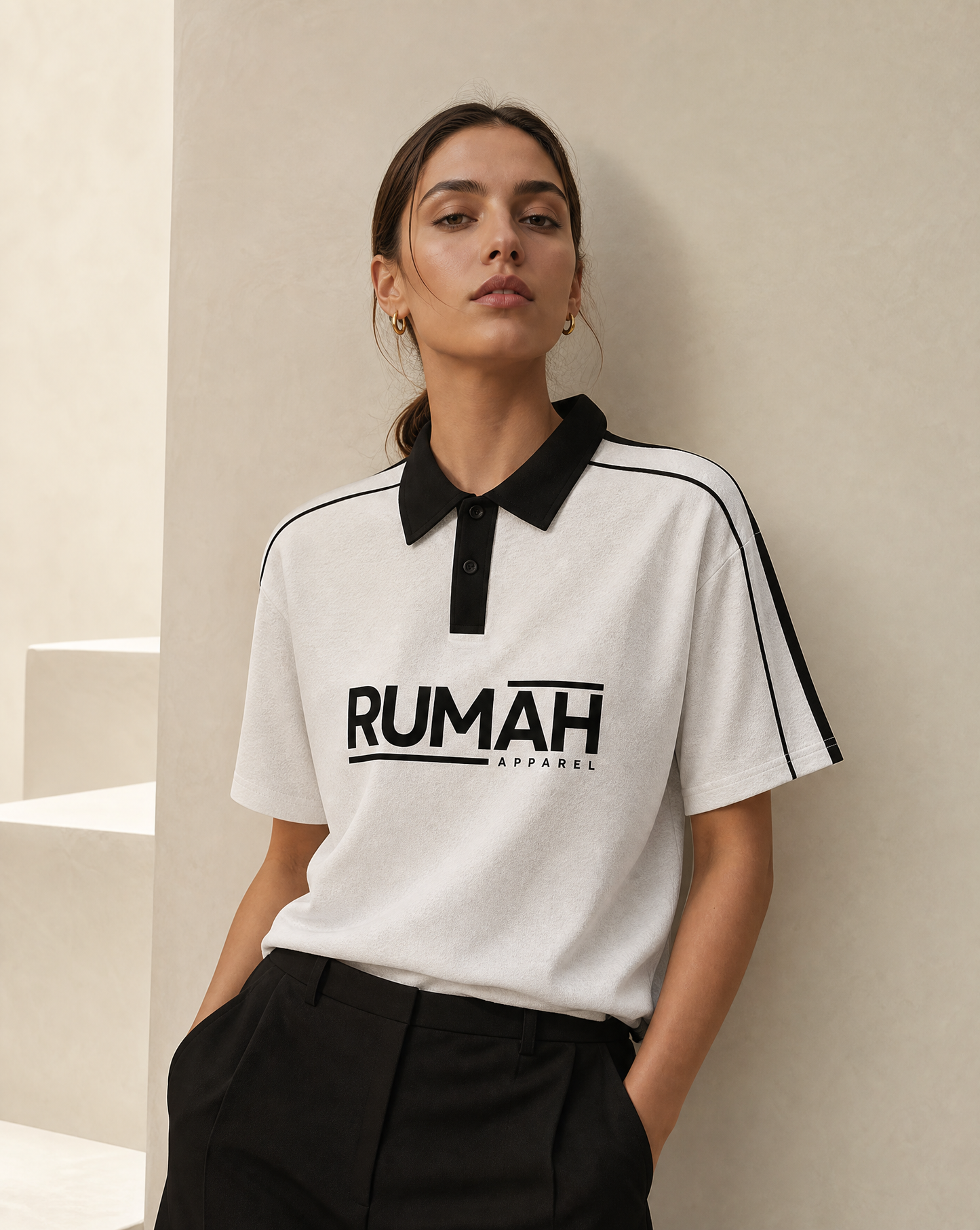 Contrast Collar Short-Sleeve Polo Shirt
